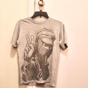 obey t-shirt